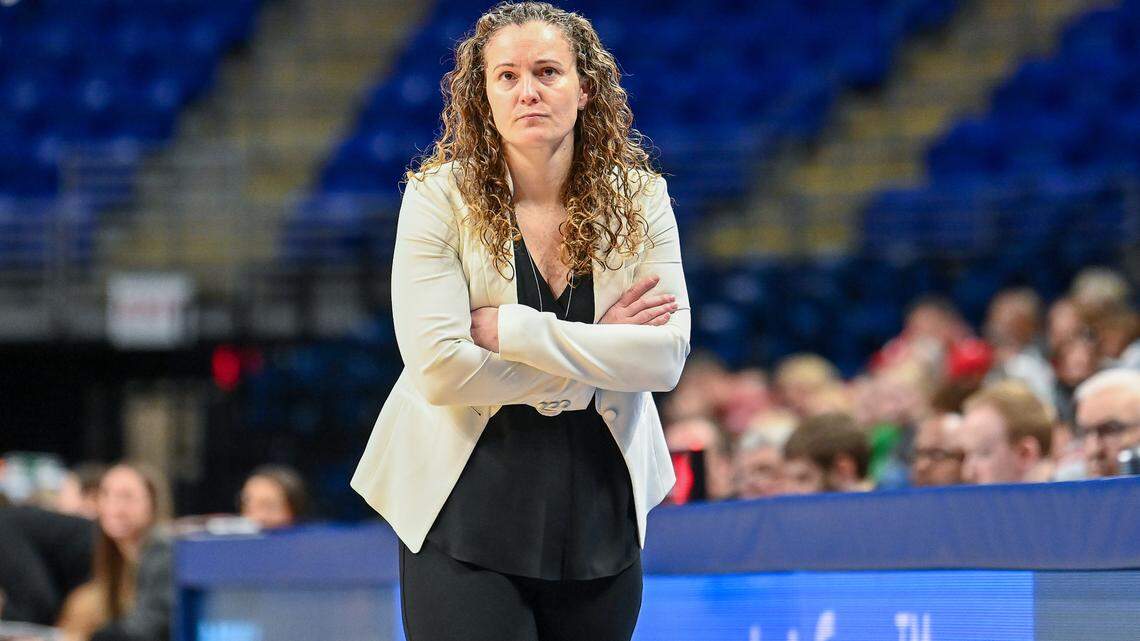 Penn State women’s basketball coach responds to criticism, accusations from ex-players