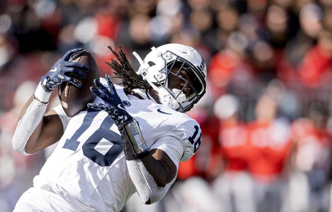 Penn State tight end Khalil Dinkins makes a catch during the game against Ohio State on Saturday, Nov. 1, 2025.