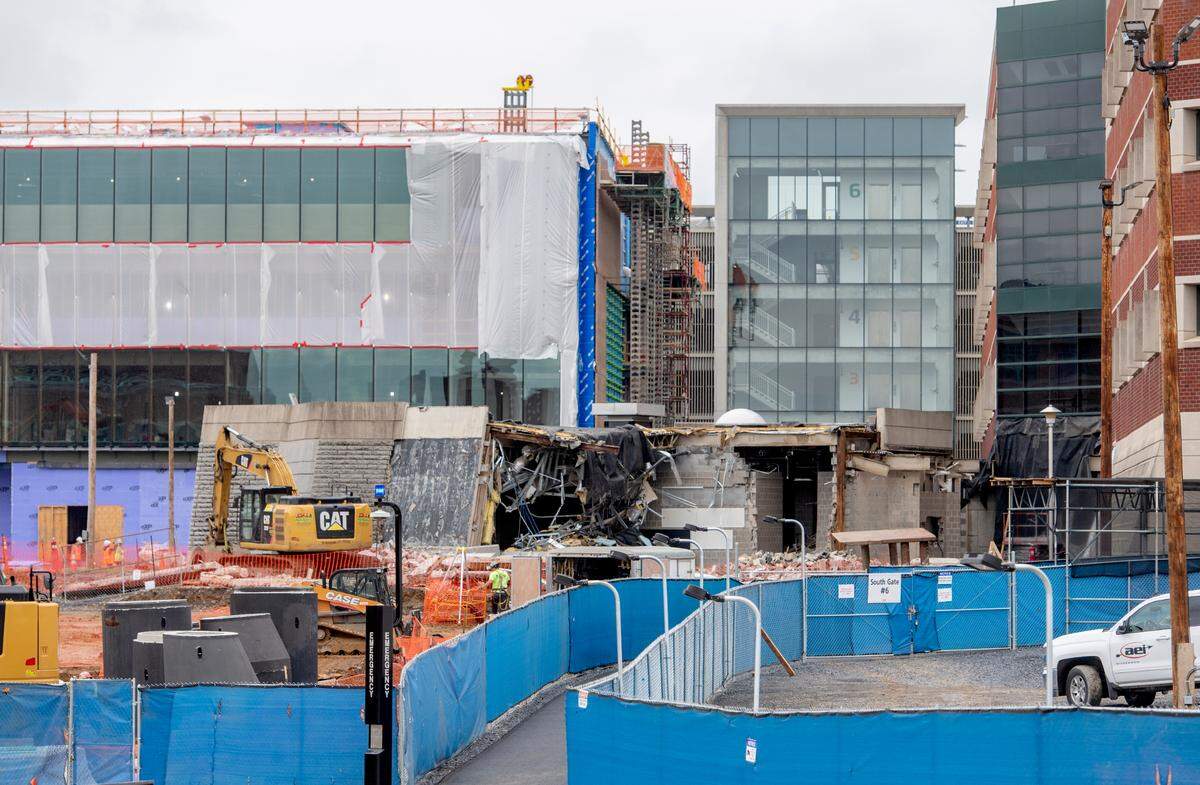 Construction on the west side of campus on Tuesday, June 14, 2022.