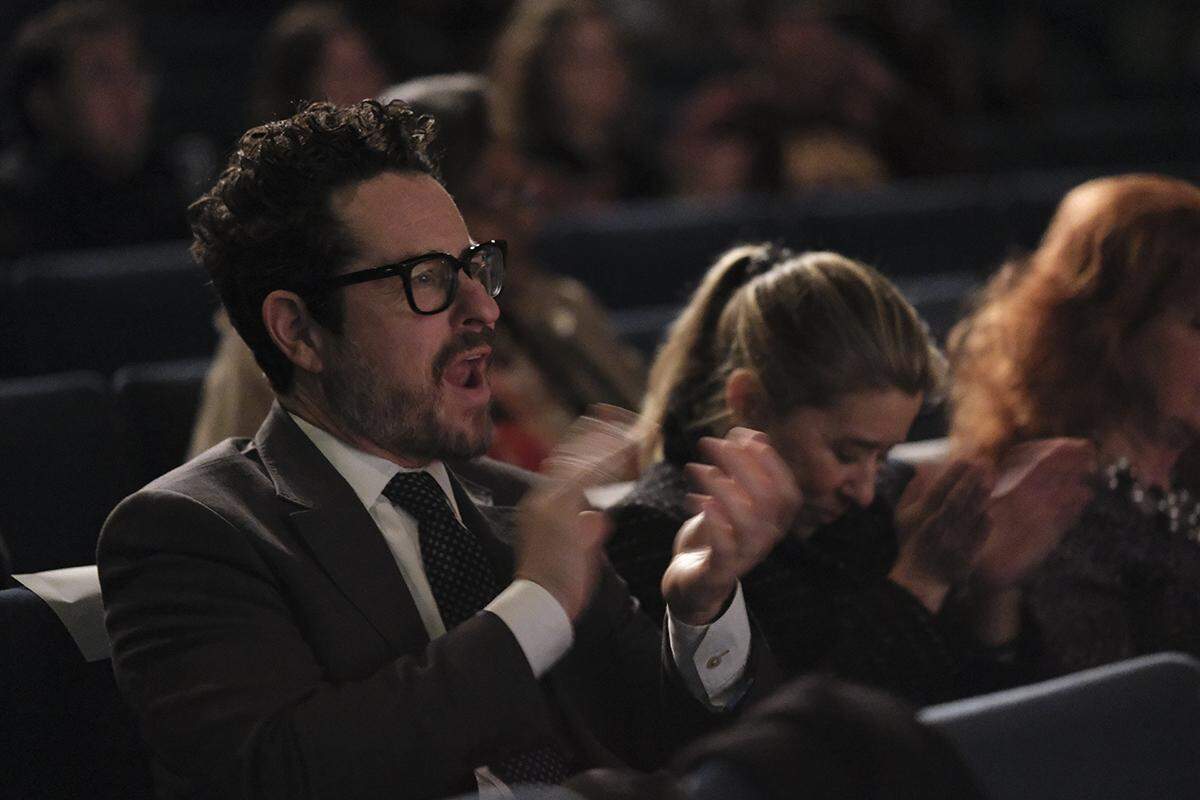 Filmmaker J.J. Abrams, one of the highest-grossing directors of all-time, applauds at the 2023 Centre Film Festival as his father is honored with a Lifetime Achievement Award. Gerry Abrams, a Penn State alum, produced more than 70 films and television specials over his career and was named a Distinguished Alumnus in 1986.