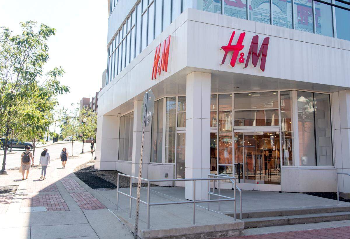 Planet Fitness will open in the former H&M space in the Fraser Centre in downtown State College.