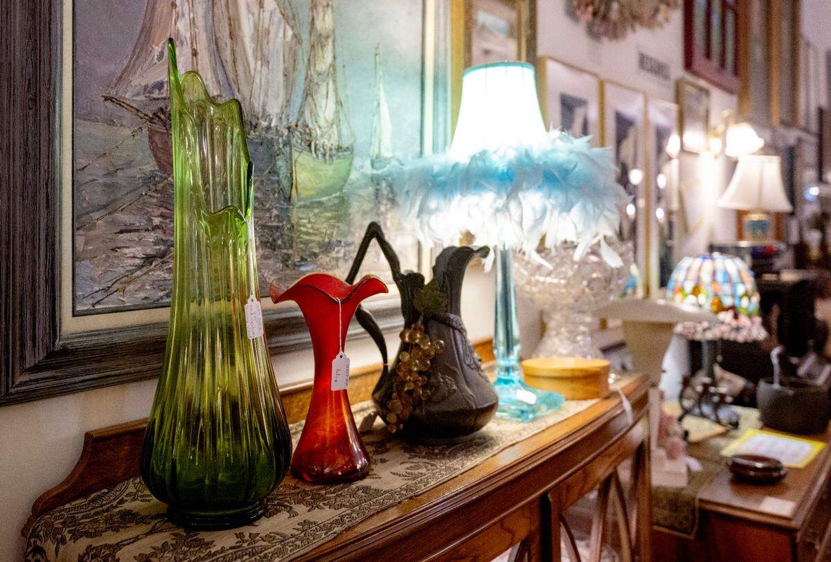Vases, lamps and paintings are among the hundreds of things available at Victorian House Antiques in Bellefonte on Thursday, Jan. 9, 2025.