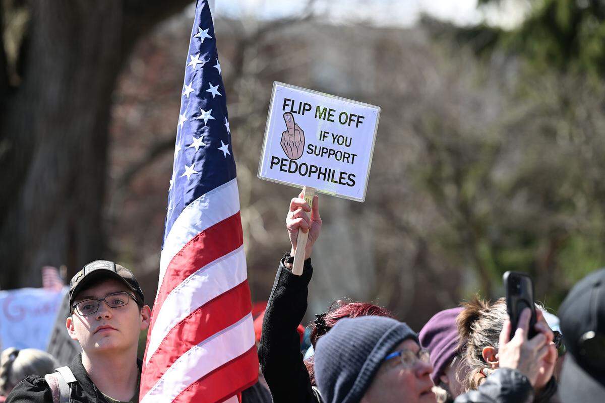 Thousands of people gathered on Old Main lawn for the No Kings anti-Trump rally on Saturday.