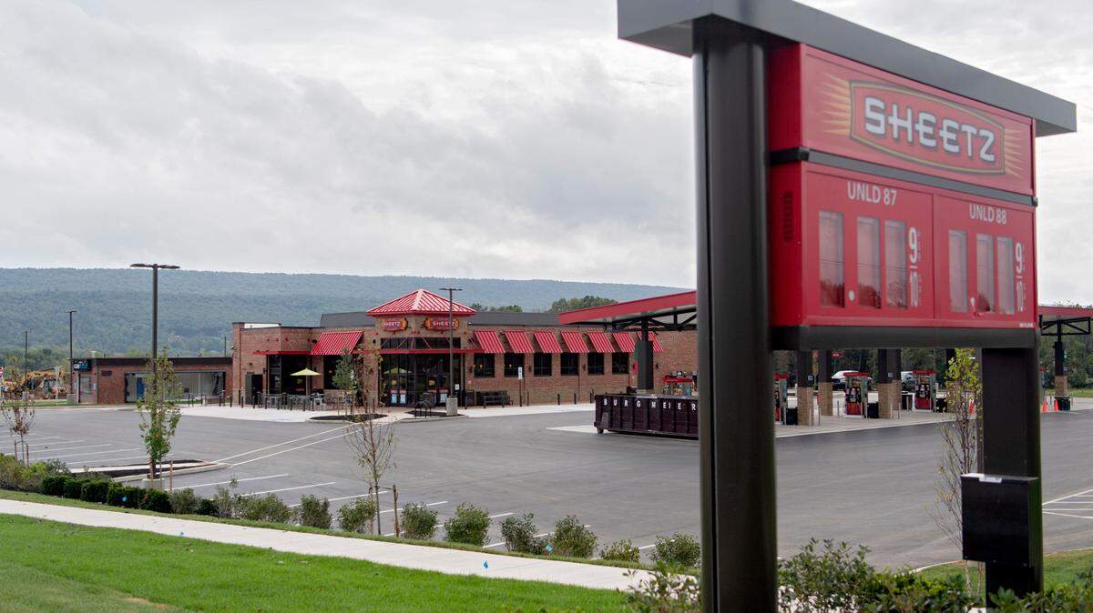 A new Sheetz on the corner of West College Avenue and Whitehall Road is set to open next week.