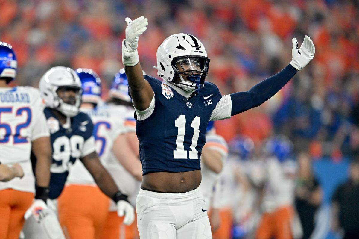 Penn State defensive end Abdul Carter celebrates a play during the Fiesta Bowl on Tuesday, Dec. 31, 2024 at State Farm Stadium.