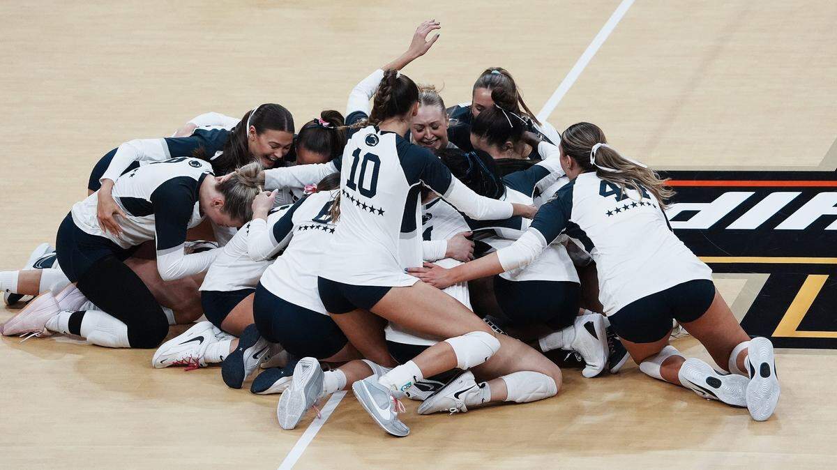 Penn State celebrated after they defeated Louisville 3 sets to 1 to win the NCAA Championship Volleyball match at the KFC Yum! Center in Louisville, Ky. on Dec. 22, 2024.