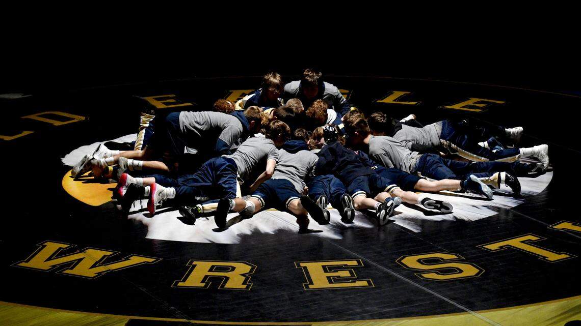Bald Eagle Area wrestling prepares for first trip to PIAA dual championships in 18 years
