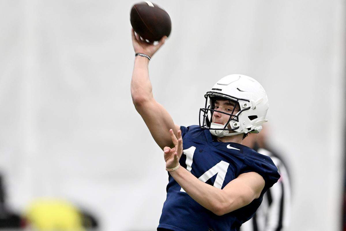 Penn State quarterback Jaxon Smolik makes a pass during spring practice on Tuesday, March 14, 2023.