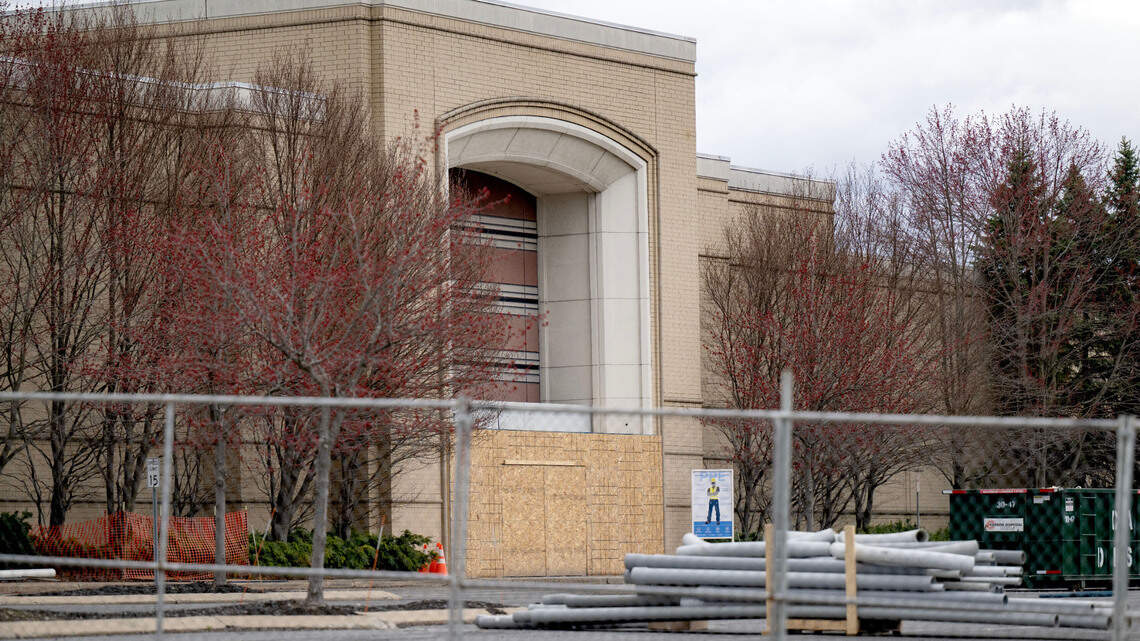 Letters: It’s time to eliminate RCOs; Casino still awaits slot machine license