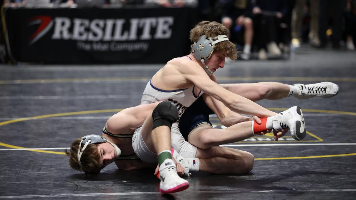 Bald Eagle Area wrestling comes up short against Reynolds to be eliminated from PIAAs