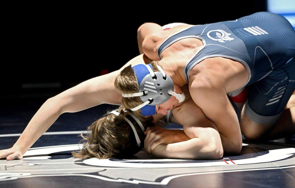 Penns Valley’s Brayden Lisowski controls Bellefonte’s Gavin Lucas in the 160 lb bout of the wrestling match on Thursday, Jan. 16, 2025. Lisowski got the fall at :49.