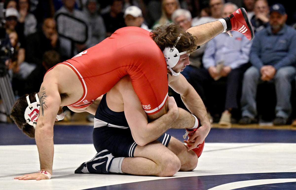 Penn State’s Levi Haines wrestles Indiana’s Orlando Cruz in the 174 lb bout of the match on Friday, Jan. 23, 2026.