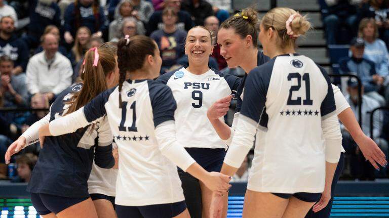 Photo Gallery: Penn State women’s volleyball sets tone in opening round of NCAA tournament