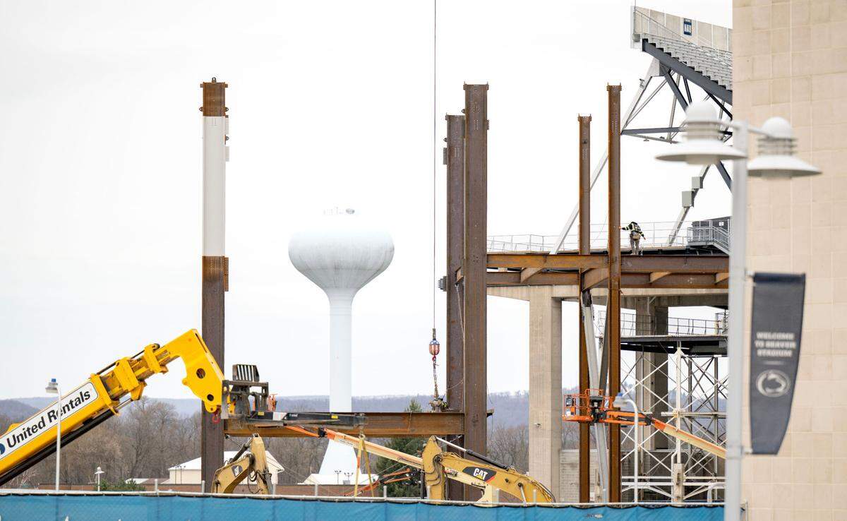 New beams are being installed as construction on the west side of Beaver Stadium continues on Wednesday, April 2, 2025.