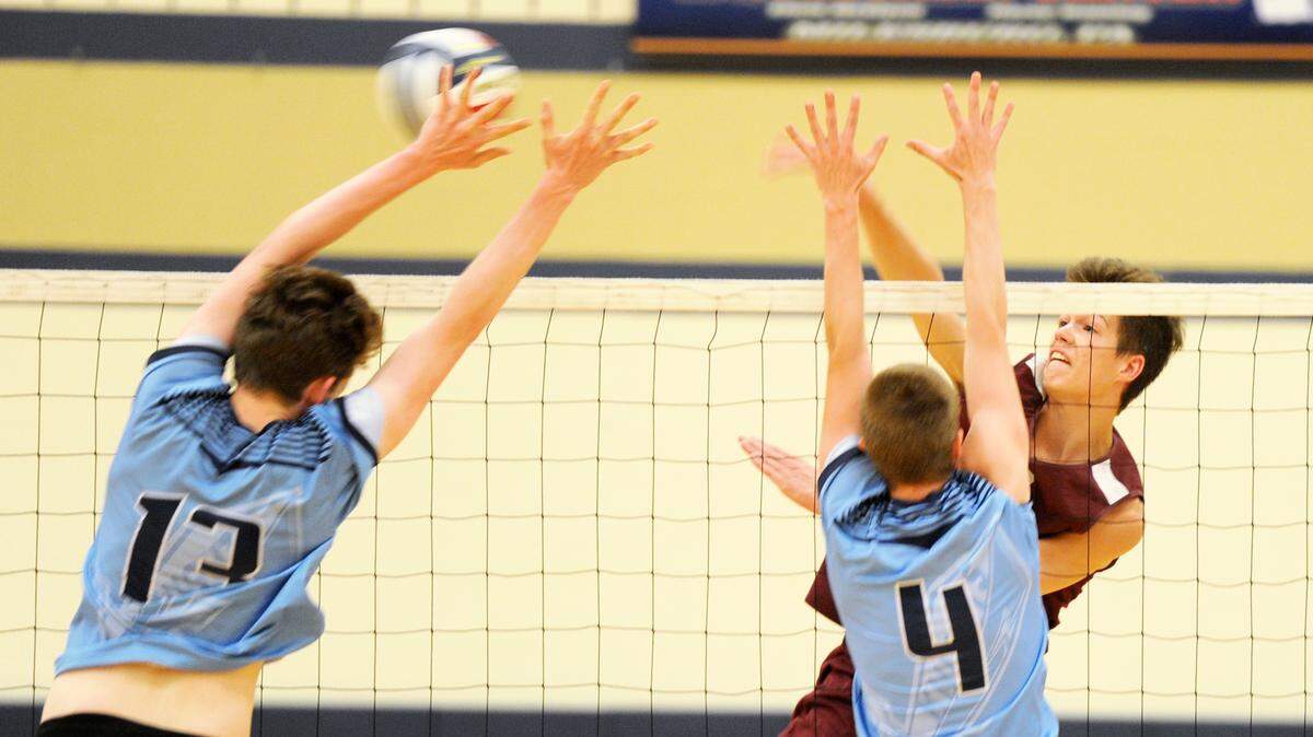 State College senior Tanner Kuruzovich spikes the ball Tuesday in the first round of the PIAA Class 3A boys’ volleyball tournament at Bald Eagle Area. The Little Lions beat North Penn 3-0 to advance to the second round.