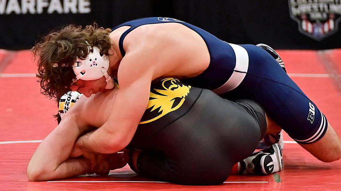 Penn State wrestling sets program record for consecutive dual wins at Journeymen