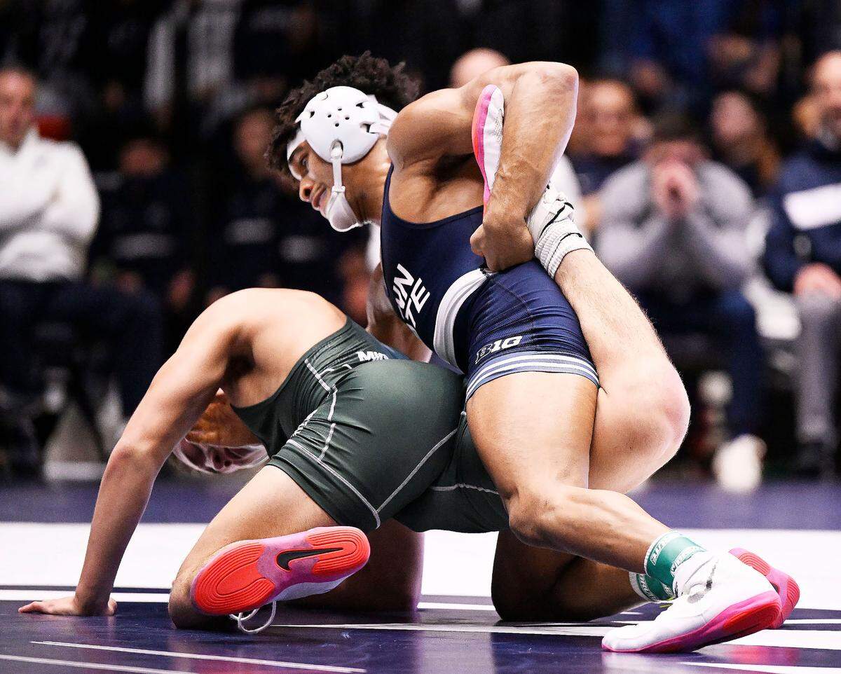 Penn State’s Carter Starocci controls Michigan State’s Ceasar Garza I the 174 lb bout of the match on Sunday, Jan. 22, 2023.