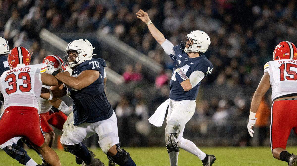 Penn State quarterback Sean Clifford makes a pass during the game against Maryland on Saturday, Nov. 12, 2022.