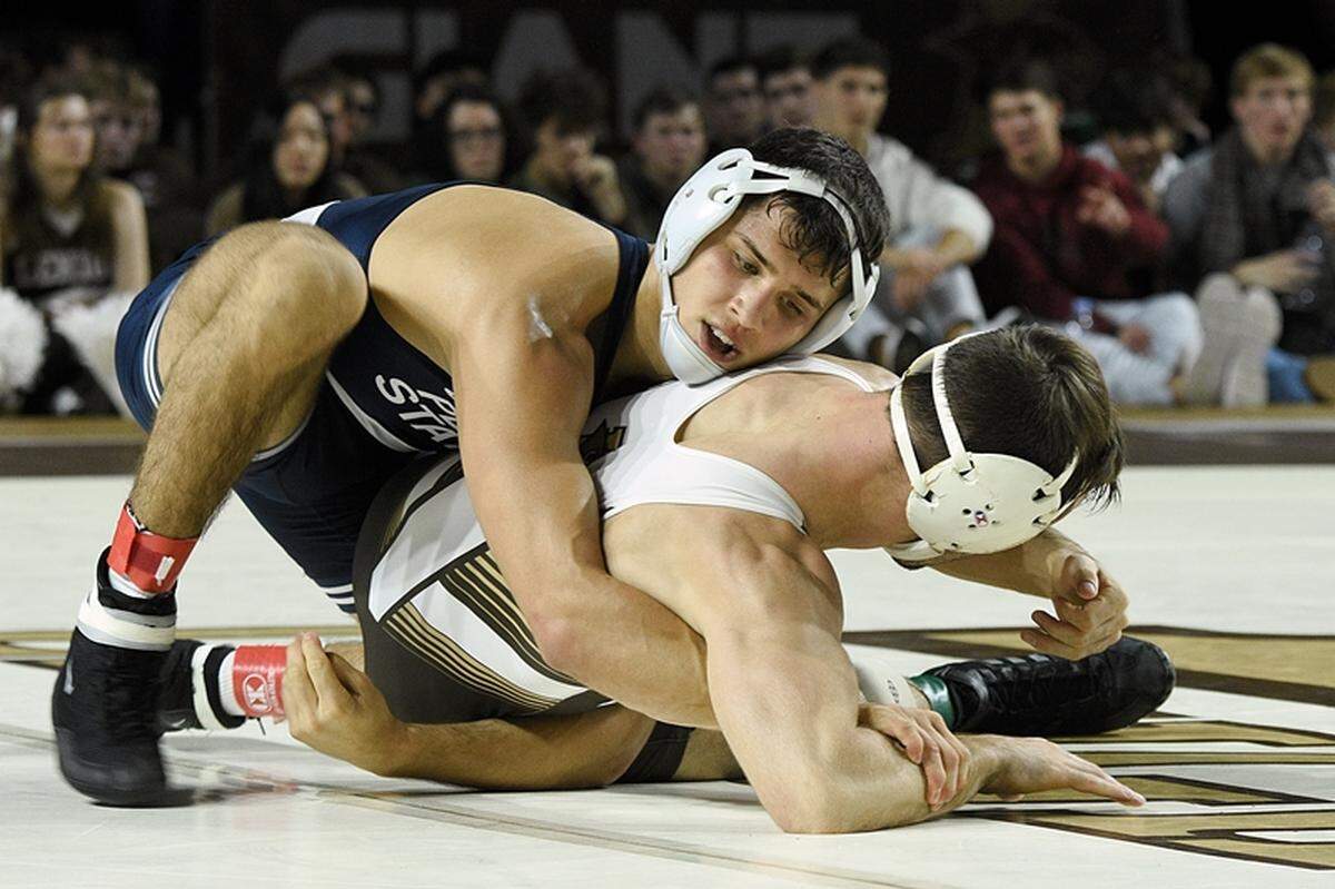 Penn State’s Alex Facundo controls Lehigh’s Brian Meyer in their 165-pound bout of the Nittany Lions’ 24-12 win on Sunday, December 4, 2022. Facundo topped Meyer, 6-2.