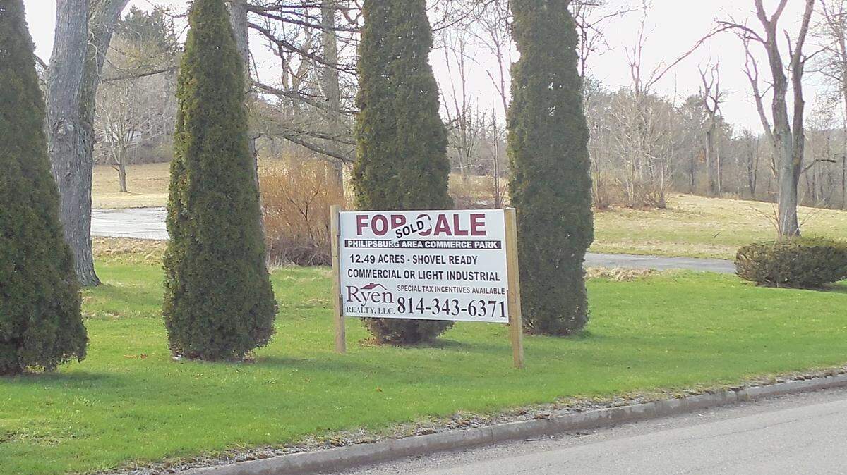 The remainder of the former Philipsburg Area Hospital site has been sold to Graystone Philipsburg.
