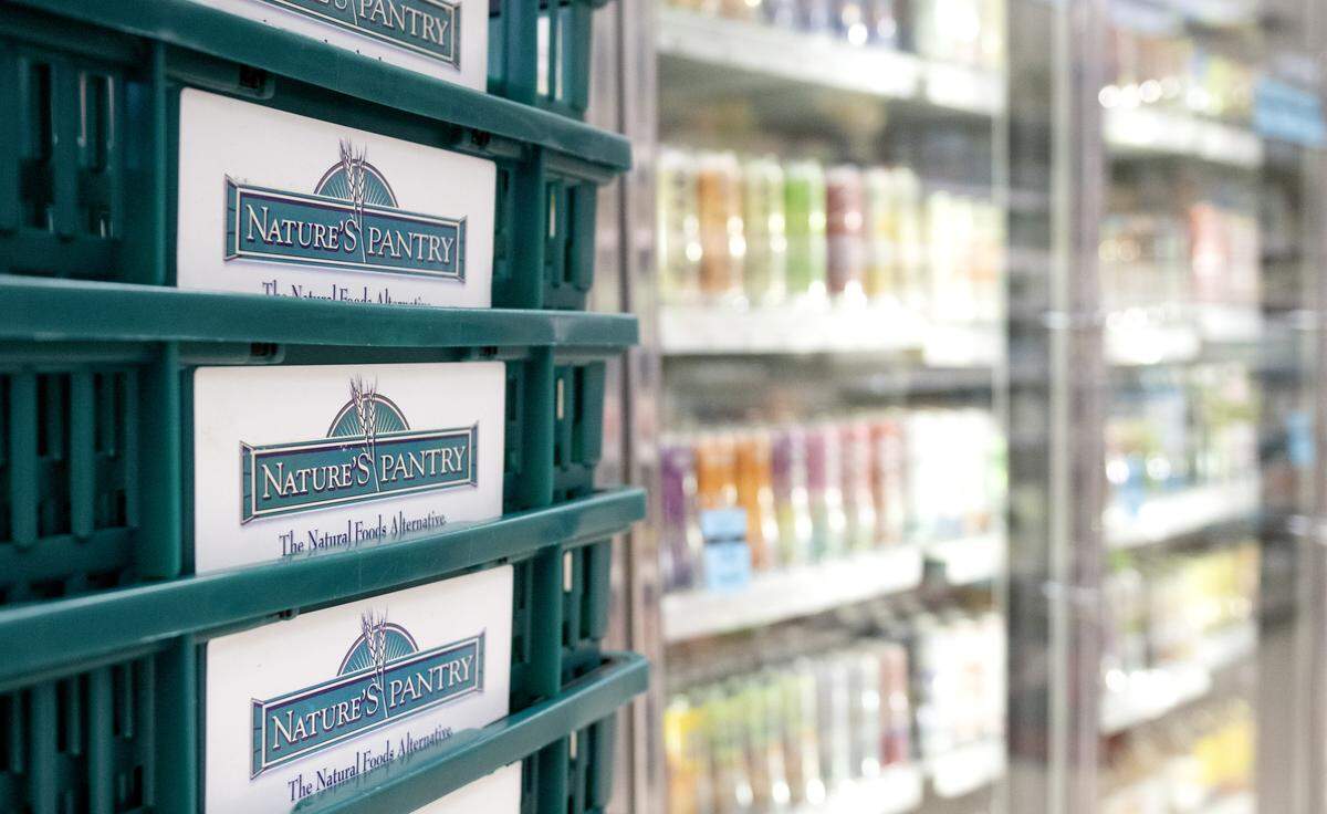 Nature’s Pantry offers natural foods and products.