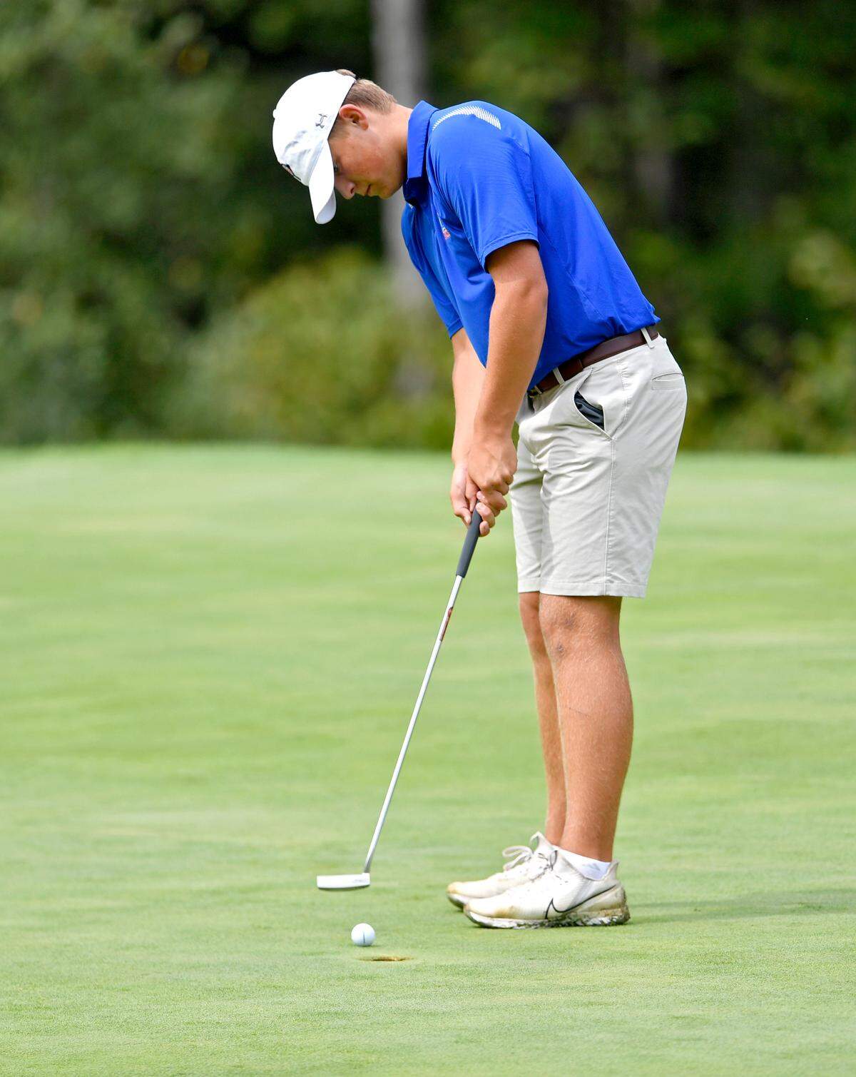 Saint Joseph’s Catholic Academy’s Tim Peters puts on the first hole at Skytop Mountain Golf Course for a match against Bald Eagle Area on Tuesday, Aug. 31, 2021.
