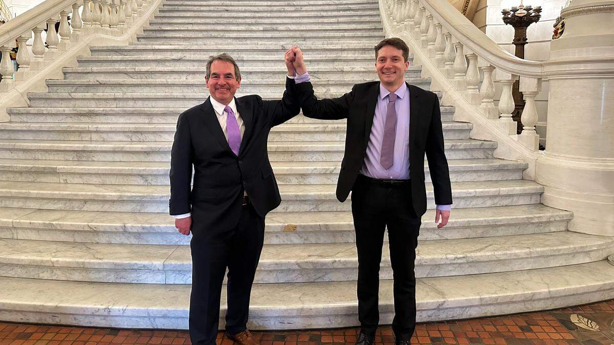 Forward Party attorney general candidate Eric Settle and treasurer candidate Chris Foster.