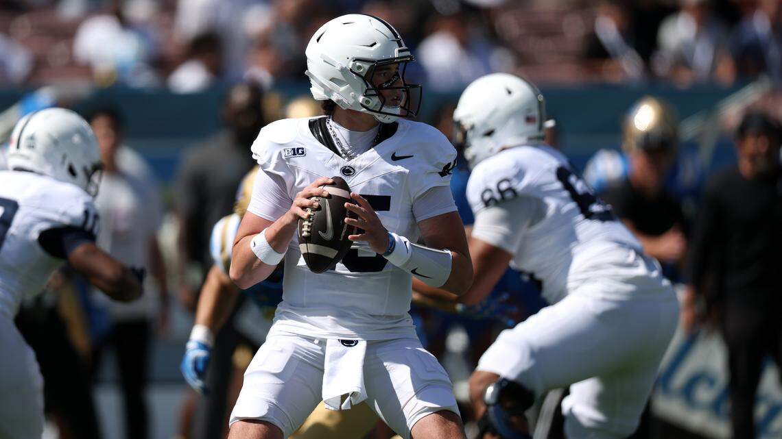 Penn State unranked in AP top 25 poll for first time in 3 years after UCLA loss