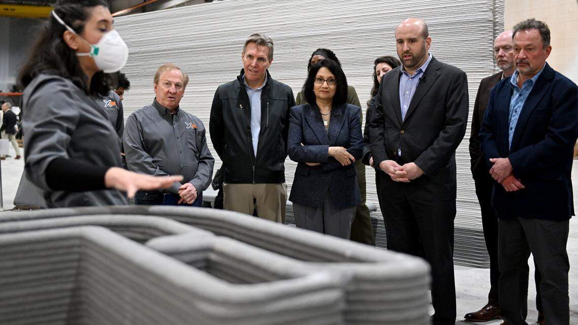 Pa. officials get look at ‘spectacular journey’ of Centre County 3D concrete printing company