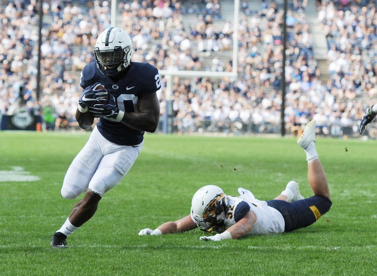 Penn State running back Johnathan Thomas scores a touchdown during a game against Kent State Saturday, Sept. 15, 2018 at Beaver Stadium.