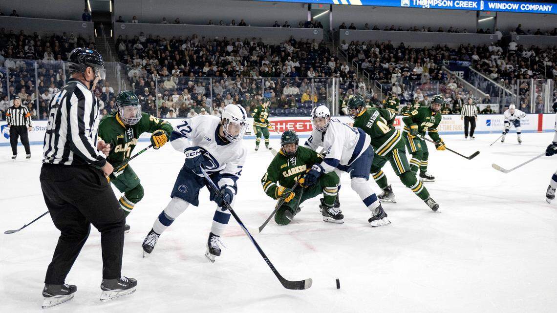 Penn State men’s hockey doesn’t bring its best, drops home opener to Clarkson