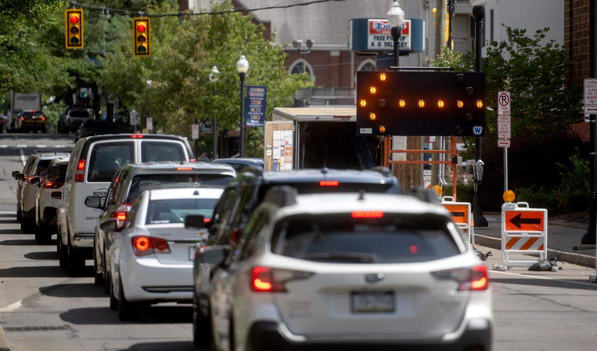 Traffic backs up on Beaver Avenue at the intersection with Atherton Street on Thursday, Aug. 17, 2023.