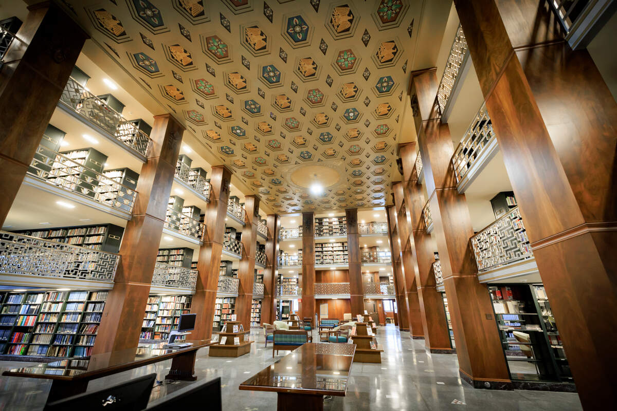 Shelves and tables inside the State Library of Pennsylvania