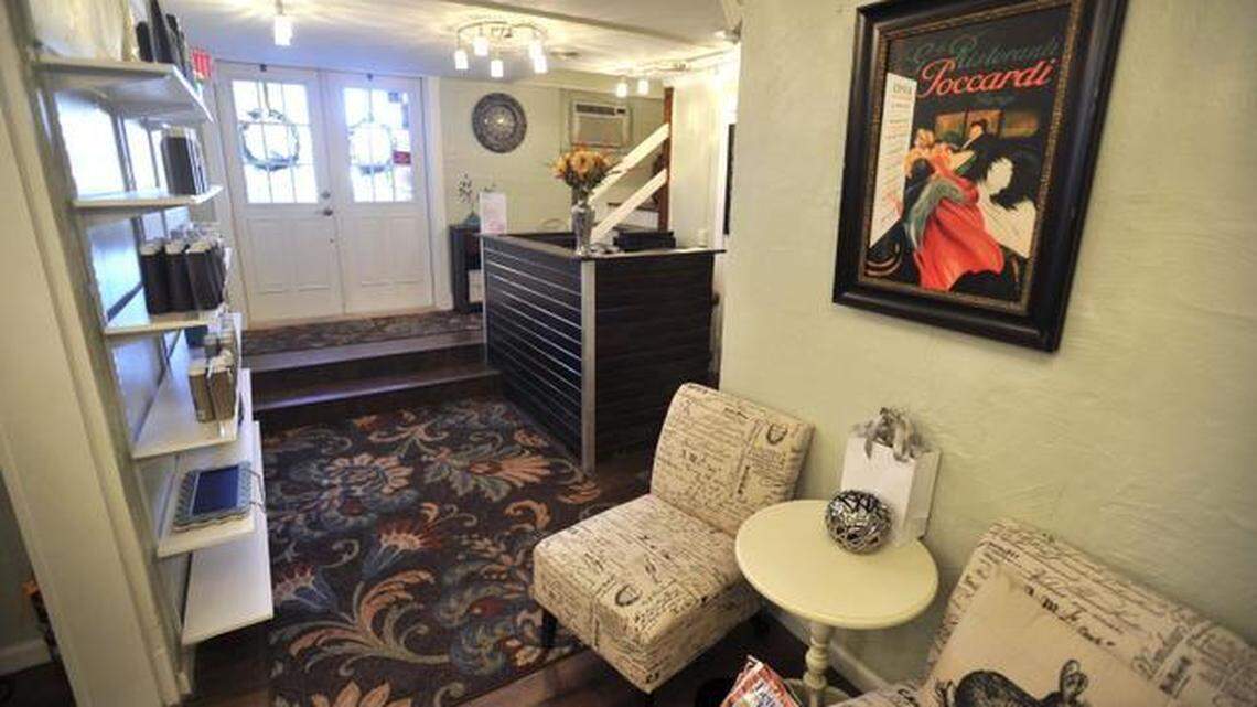 Bits of Business: Off-the-cuff remarks end in Bliss