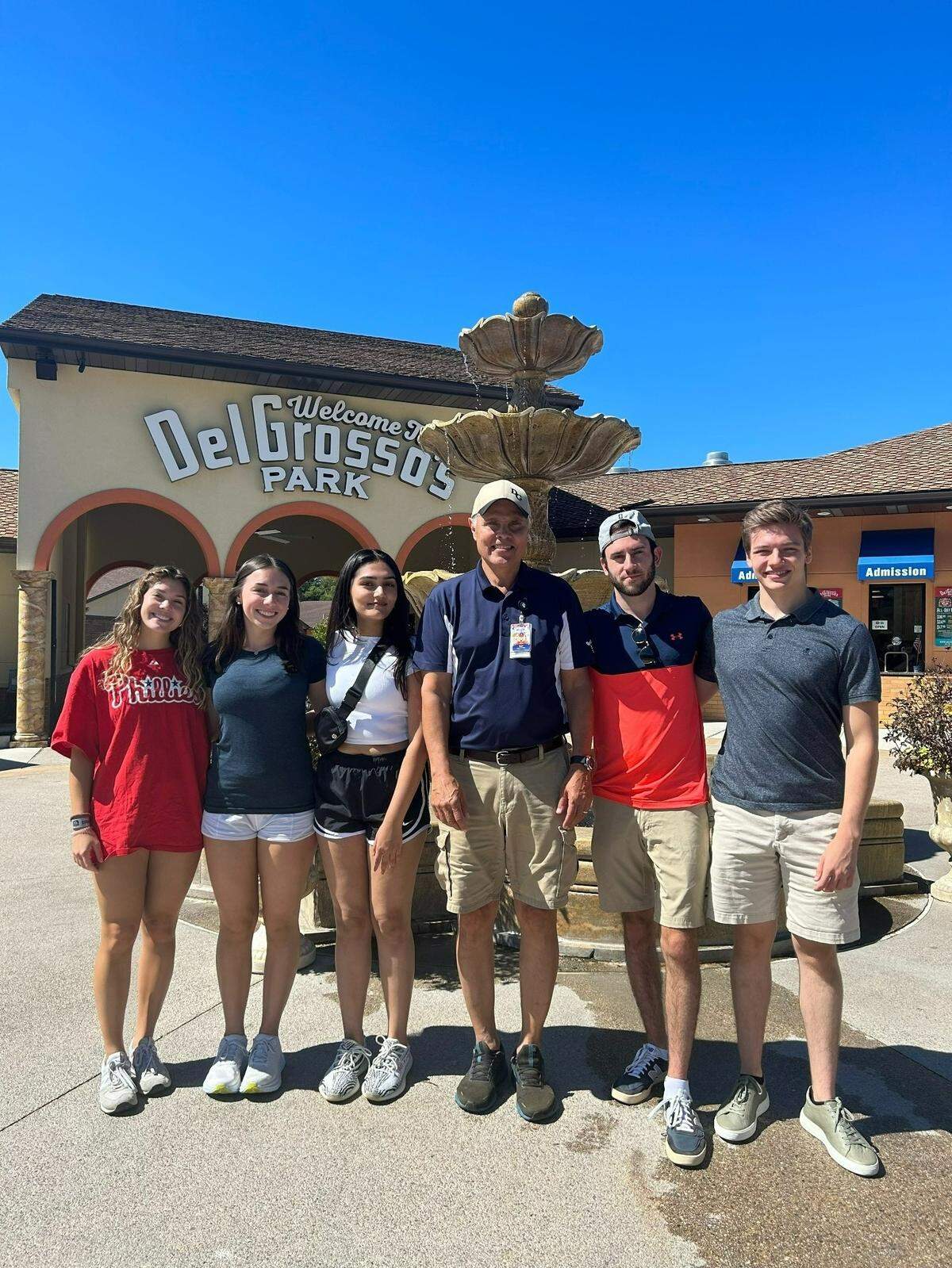 Penn State students involved in the Nittany Lion Consulting Group visit DelGrosso Amusement Park.