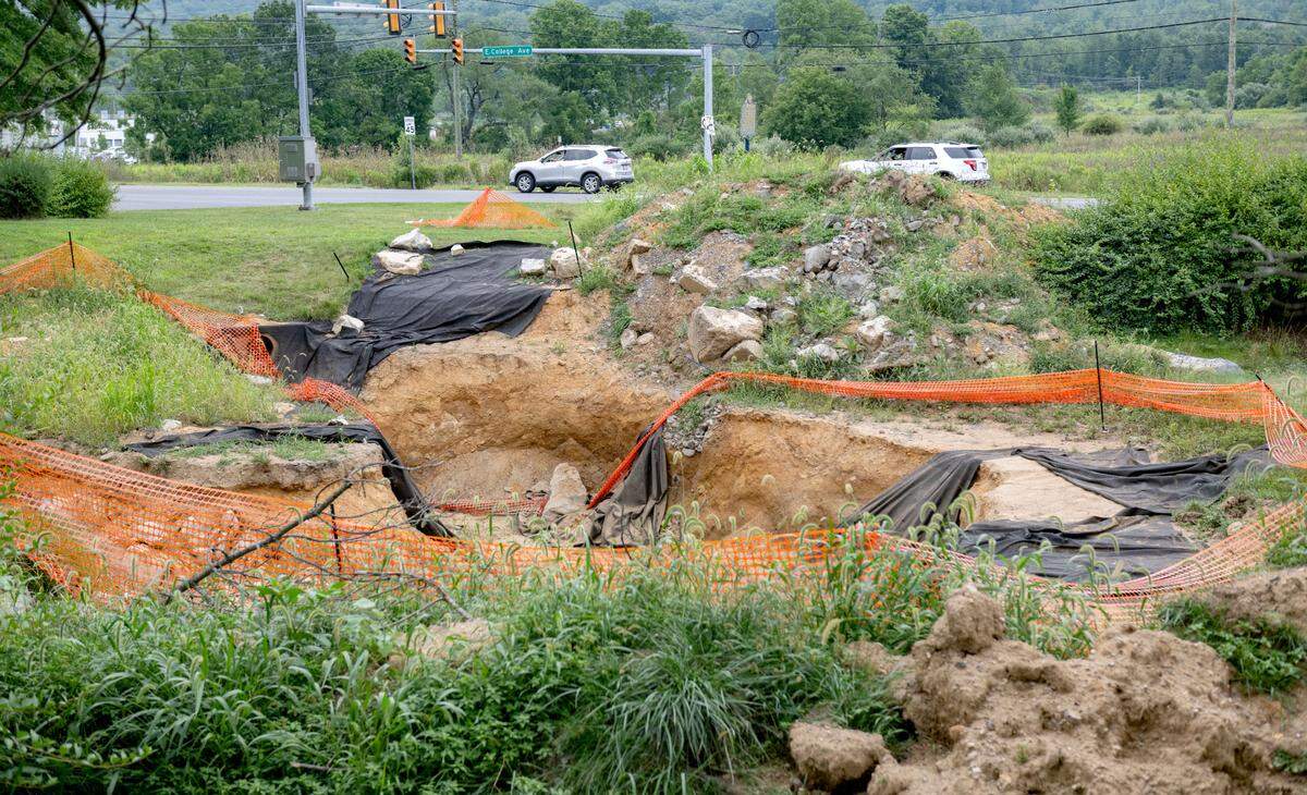 The College Township Council approved a $153,490 contract to repair a sinkhole on Nittany Mall property.