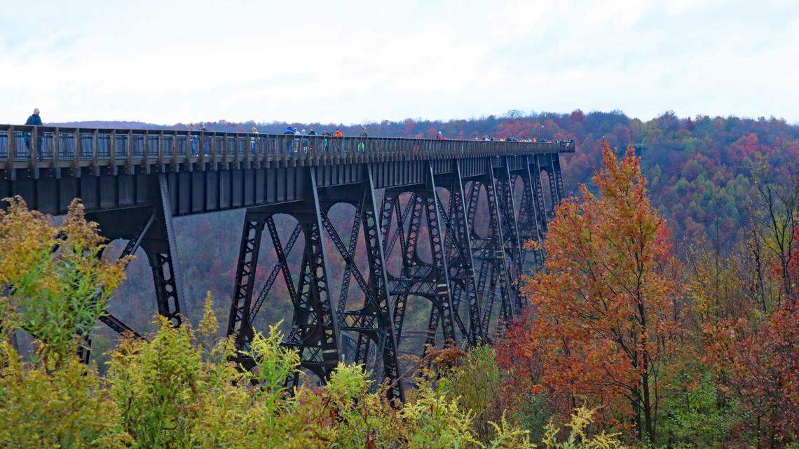 The 600-foot-long, 225-foot-high walkway opened in 2011. It allows visitors to view the remaining part of the bridge on the opposite side of the valley and the twisted, toppled towers as they fell in 2002.