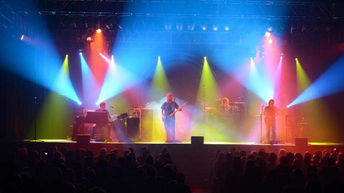 Music critics throughout the country say The Machine sounds just like Pink Floyd. The band’s performances include a visually “stimulating” light show, which was updated this year.
