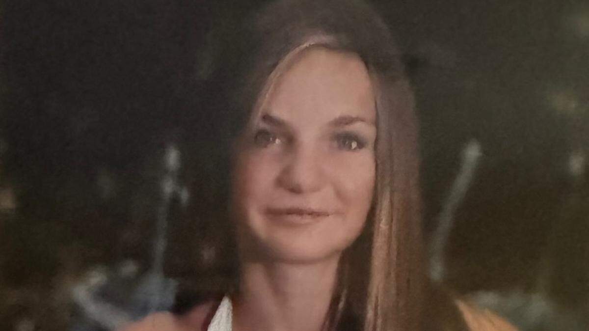 Elizabeth Potalivo, of Spring Mills, died Friday morning from a car crash Thursday.
