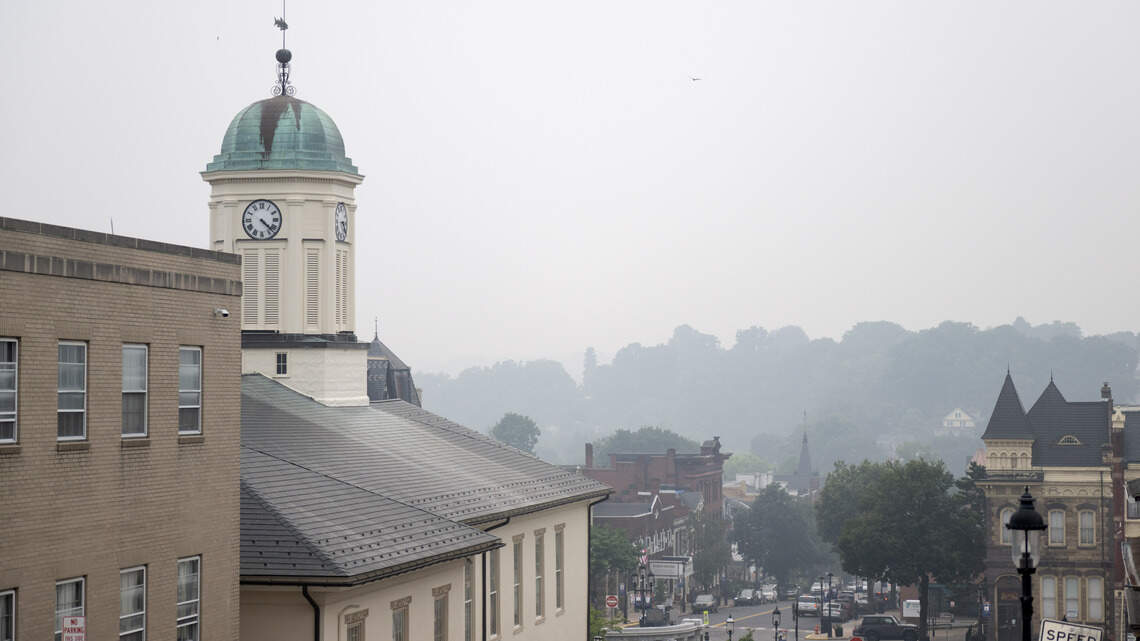 Poor air quality forces businesses, events to close in Centre County. What to know
