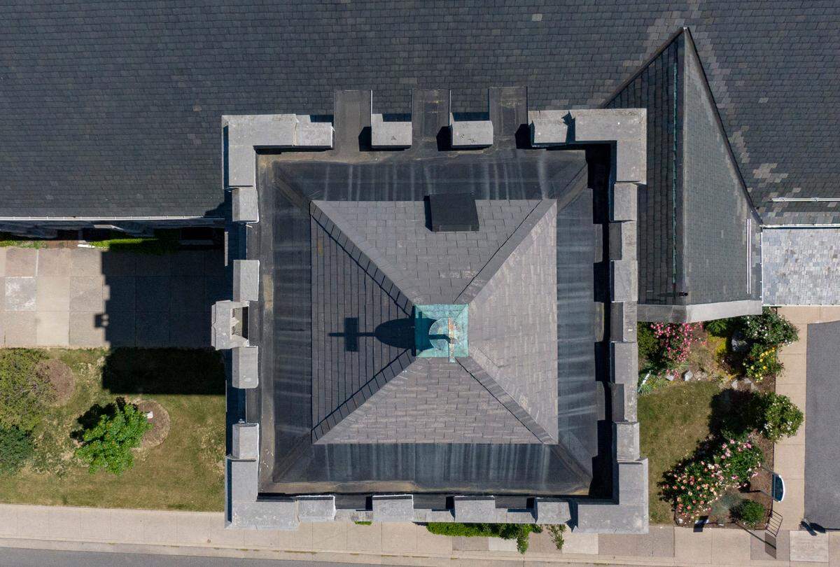 What local church does this bell tower belong to?