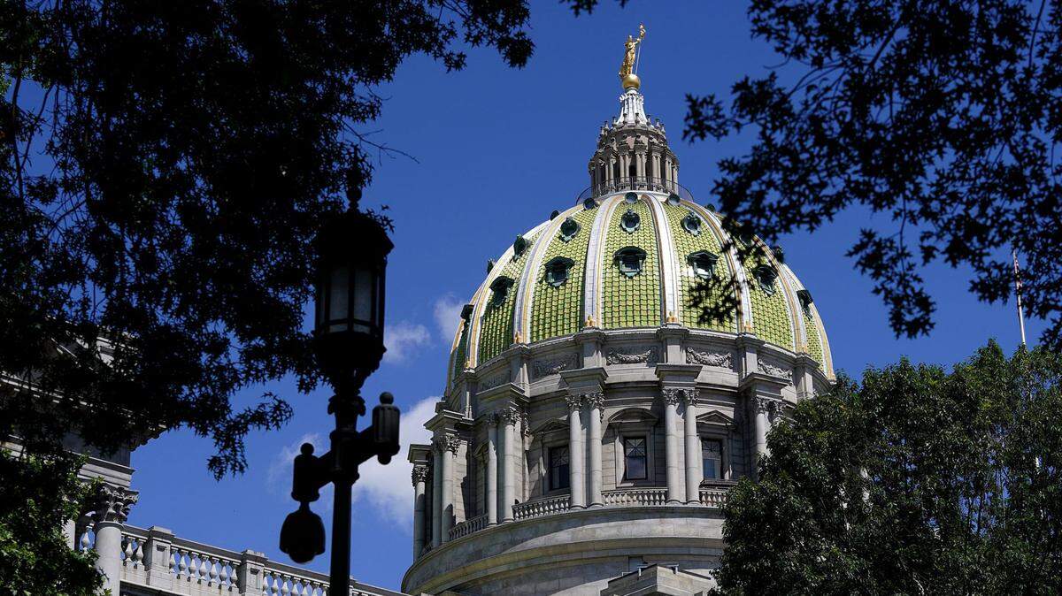At the start of every session, legislators in the Democratic and Republican caucuses in both chambers gather behind closed doors to elect a slate of leaders.