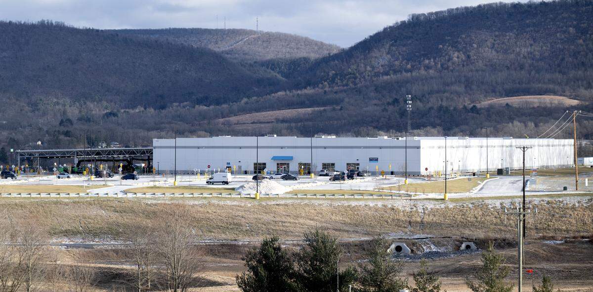 Construction of the Amazon warehouse on Penntech Drive is pictured on Tuesday, Dec. 30, 2025.  