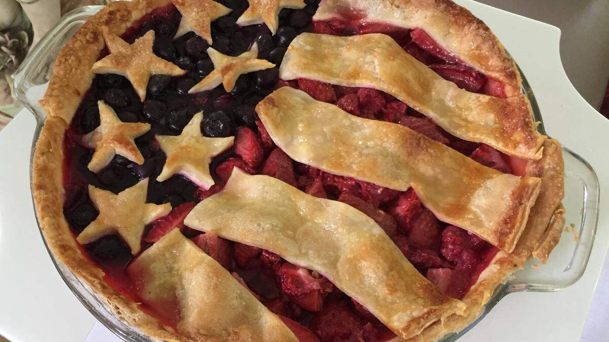 Columbus Chapel & Boal Mansion Museum’s annual Antique Faire & Sale includes a pie contest.