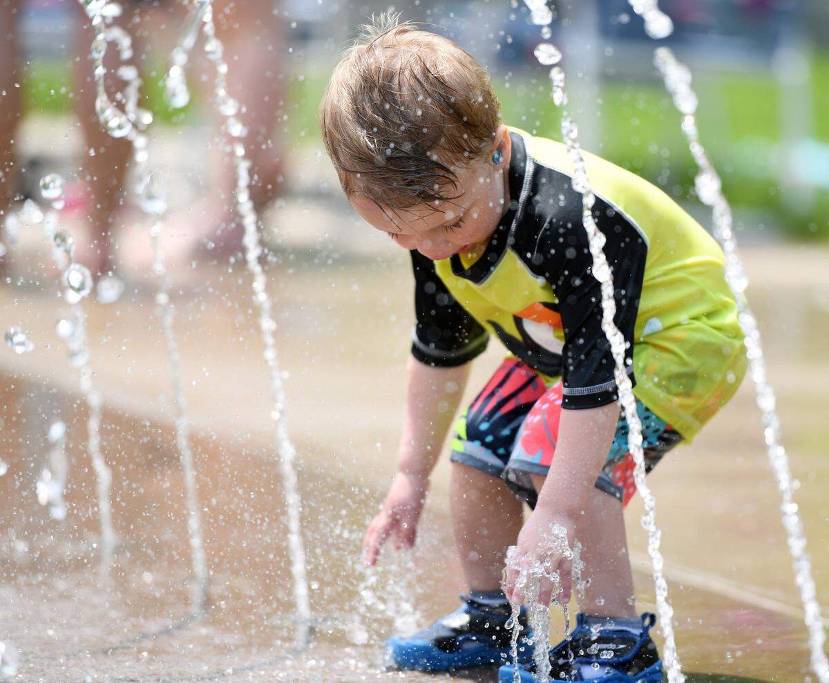 Lincoln Eveleth plays in the water Monday, May 28, 2018 at the Park Forest Pool in State College.