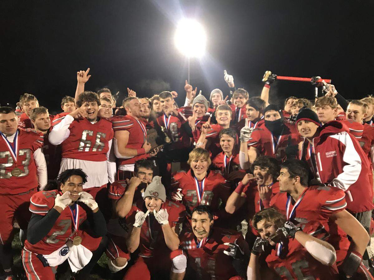 Bellefonte football won the District 6-9 Class 4A championship 35-21 over Clearfield Friday at Wingate.