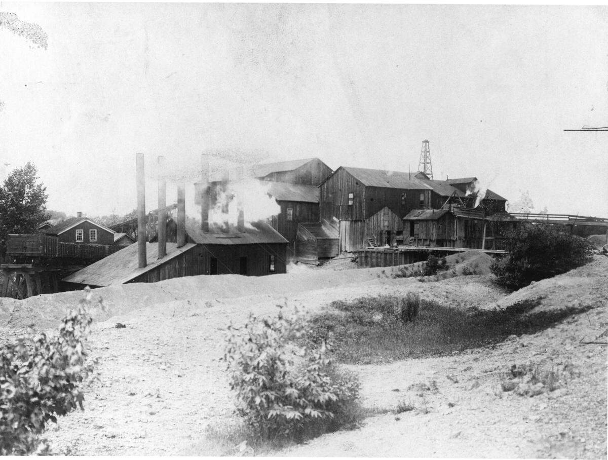 Scotia’s ore washer is shown in an undated photo.