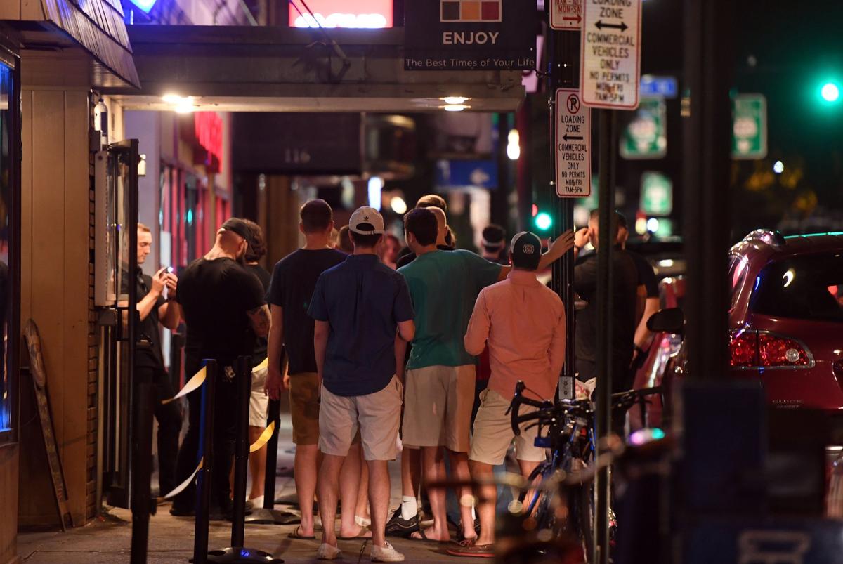 Penn State students walk around downtown State College Thursday, Aug. 30, 2018.