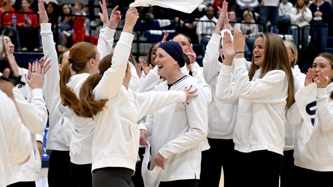 Penn State women’s volleyball coach to be honored at the 2025 ESPYS