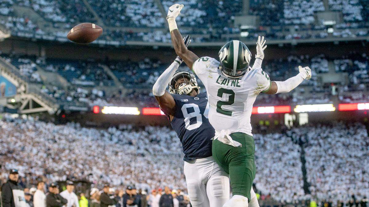 Michigan State cornerback Justin Layne stops Penn State wide receiver Juwan Johnson from making a catch in the end zone during the game on Saturday, Oct. 13, 2018.